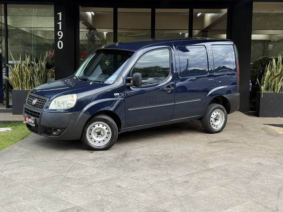 FIAT DOBLÒ 1.8 MPI HLX 8V FLEX 4P MANUAL FIAT DOBLÒ 1.8 MPI HLX 8V FLEX 4P MANUAL